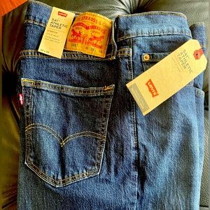 Levi’s 541 Athletic Taper Jeans